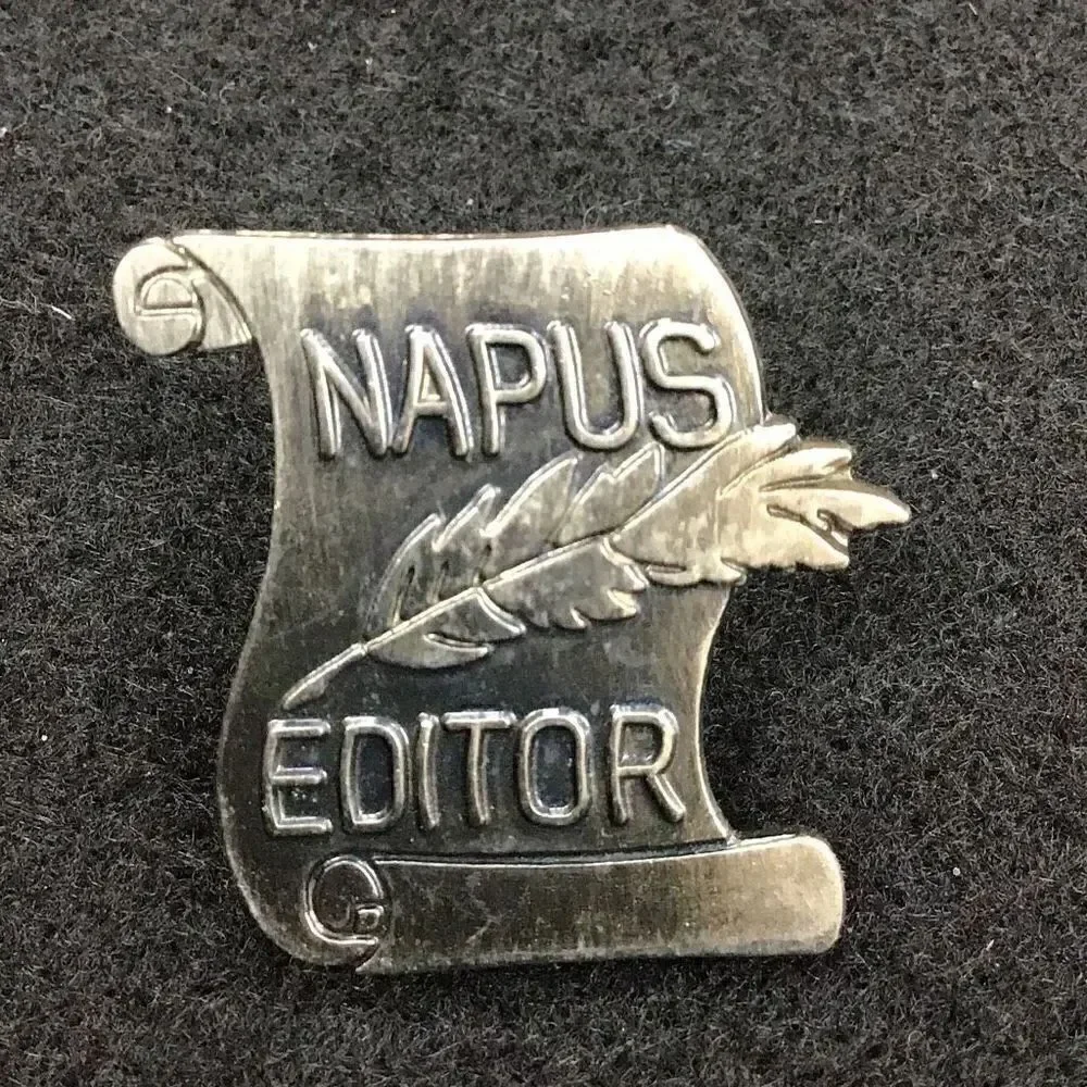 Pin, postal lapel pin “NAPUS EDITOR”